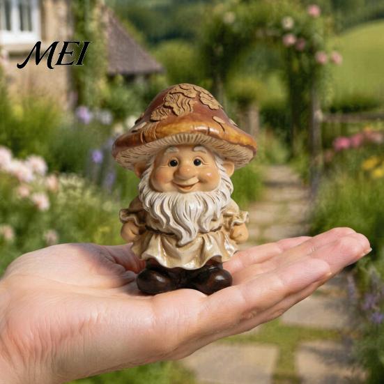 Garden Gnome Statue Mushroom Cap Statue, Resin Figurine, Retro Dwarf Decor Cute Sculpture for Patio Yard Indoor Table Decoration Creative Fairy