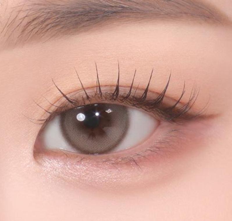 Too cool for school Smudging Triangular Eyeliner 8 Colors | Multi-Use Eye Pencil