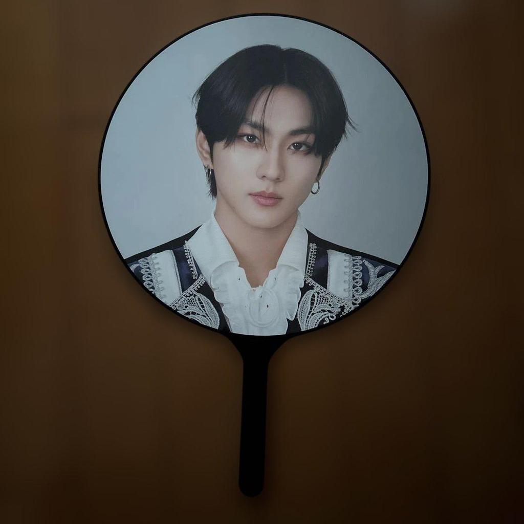 [USED] ENHYPEN Jungwon fan