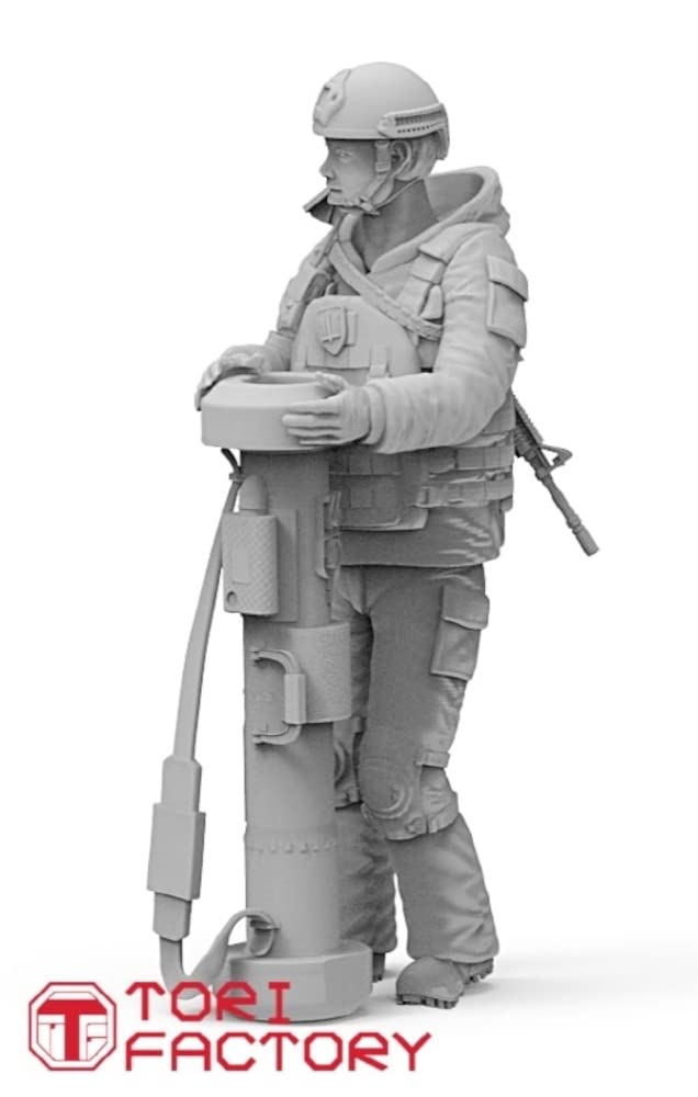 Tri Factory Military Miniature Series Japanese Volunteer Soldier 2 Resin Kit Molded Color 1/35 MF-32A