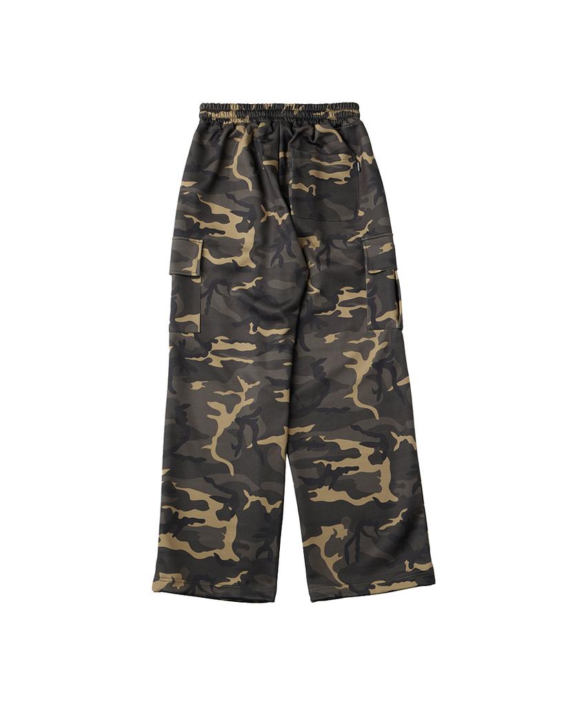 URBANAGE Camo Single-Pleat Wide Cargo Sweatpants_Khaki
