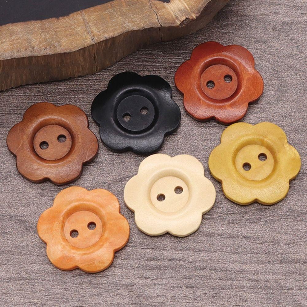 50PCS Round Clothing Button Flower Shaped Sewing Button Overcoat Wood Buttons  Clothing Sewing