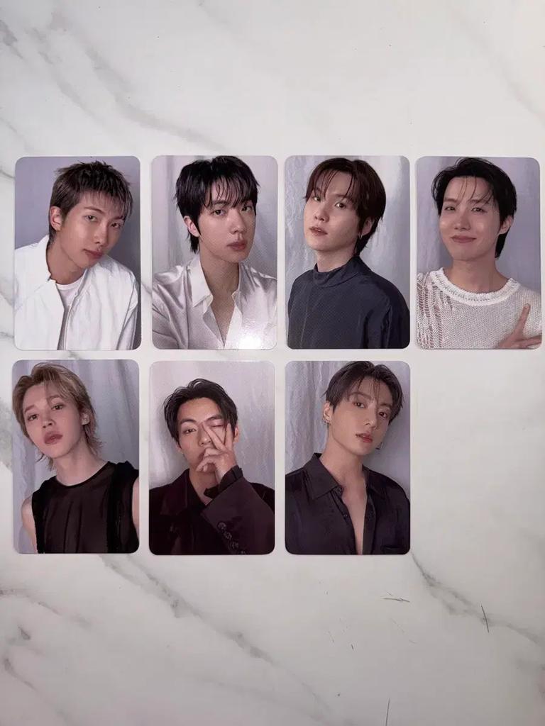 BTS Flawless BTS Arirang Firstcorn Amizon Poka Photocard Set
