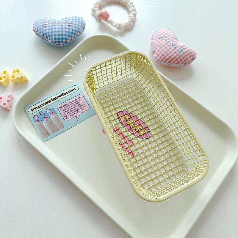 4pcs Cream Iron Wire Storage Basket Set Kawaii Desk Organizer Photo Prop Decoration Stationery Cosmetics Organizer Shelf Baskets