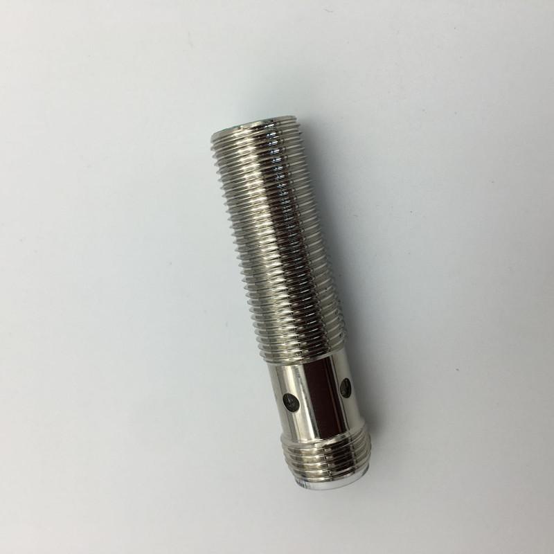 Proximity Switch NBB0.8-10GM35-E2-Y123154 3-wire NPN Normally Open 24V Sensor