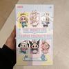 POP MART Labubu The Monsters x Sanrio Characters Serie Portachiavi Peluche Casuale