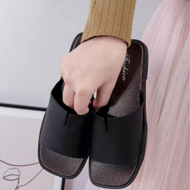 Summer temperament cool slippers women's new square-headed open-toed simple flat-bottomed casual one-word slippers