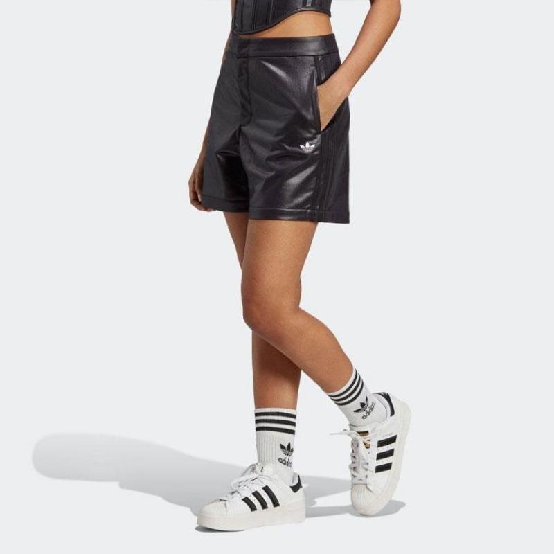adidas Shorts décontractés pour femmes Originals IQ3408