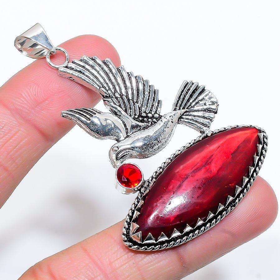 

Red Labradorite, Garnet Gemstone Handmade Ethnic Jewelry Pendant 2.56 VR-4000
