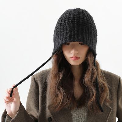 Maillard Style Braid Knitted Hat Women's Autumn and Winter Warm Fashion Ear Protection Wool Bucket Hat Shows Small Face