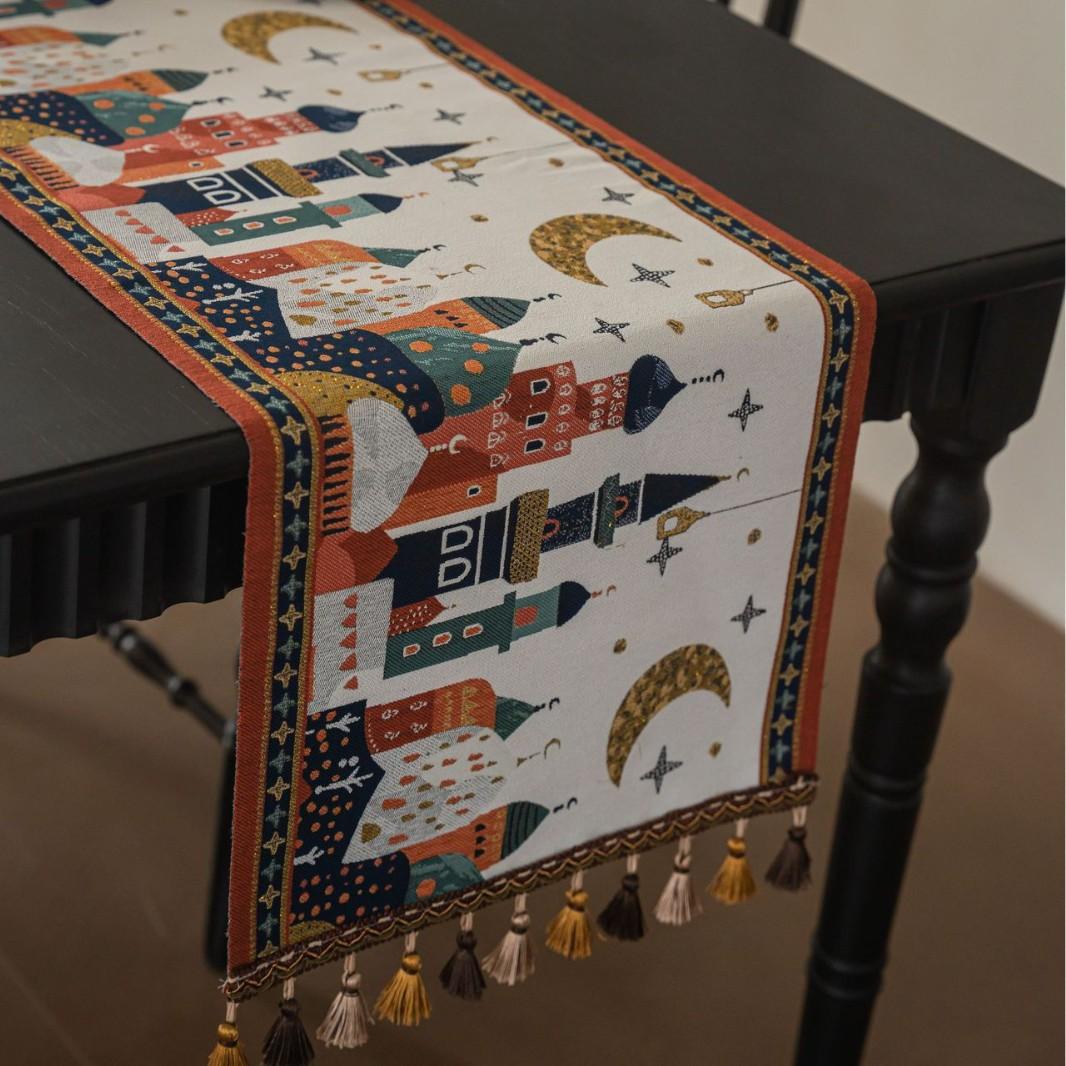 

Скатерть-дорожка с кисточкой Декор для журнального столика, тумбы под телевизор, Жаккардовый мультяшный аниме Длинные скатерти-дорожки для обеденного стола Украшение для праздничной вечеринки 35x120CM