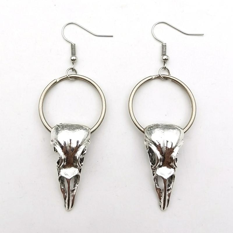 1 pair Raven Skull earring Raven Magpie Crow Poe Gothic Gift Creative craft Raven Skull earrings Goth Bird Skull Jewelry