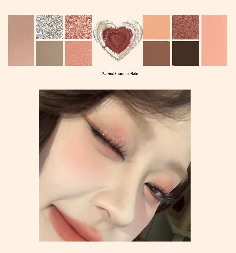 Heartbeat Twelve-Color Heart-Shaped Eyeshadow Palette: Pearlescent, Fine Glitter, Matte, Blush, Highlighter for Enhanced Complexion.