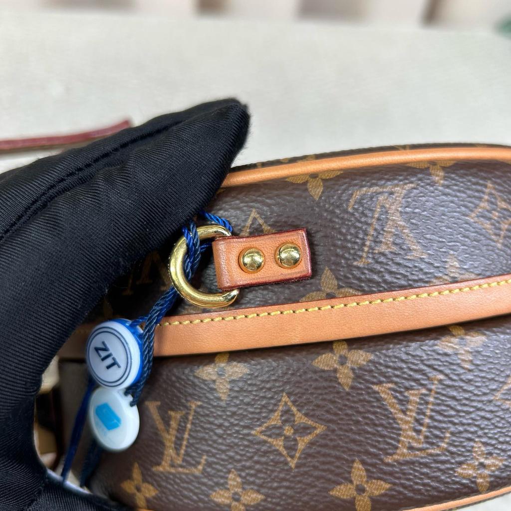 [Pre-Owned] Petite Boite Chapeau Monogram Canvas Leather Shoulder Bag Medium - Very Good #1PWMWUP