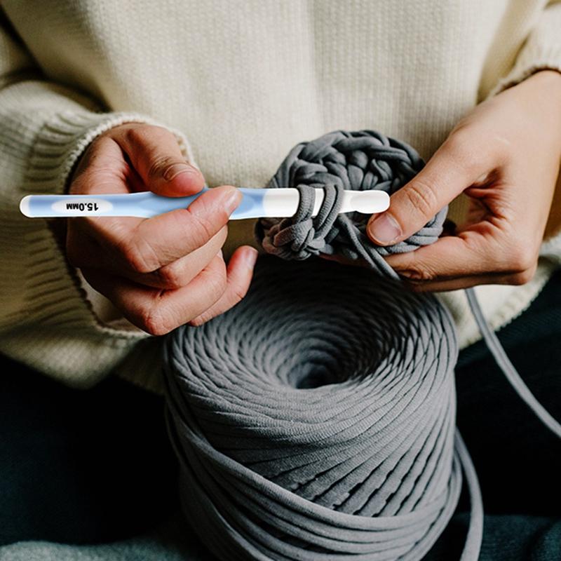 4 Pezzi 8-15 Mm Manico TPR Plastica ABS Ispessito Uncinetto Fai da Te Tappeto di Lana Fai da Te Set di Strumenti per Tessere