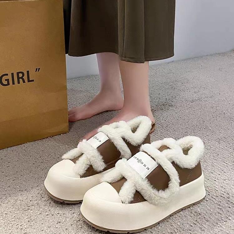 

Thick-soled Velcro, fluffy bread, little white shoes, children s winter velvet to keep warm 2025 new popular board shoes, cotton shoes 40 хакі