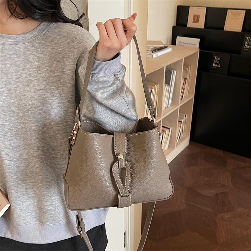 Fashion Lychee Pattern Solid PU Bucket Women's Shoulder Bags Hot Sale Soft Leather Simple Commuter Versatile Daily Crossbody Bag