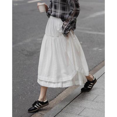 Gonne e pantaloni da donna – Gonne
