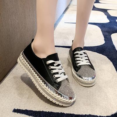 Mode Luxus Silber Damenschuhe Damen Flache Schuhe Designer Dicke Sohle Damen Sneakers Anti-Rutsch Casual Sneakers