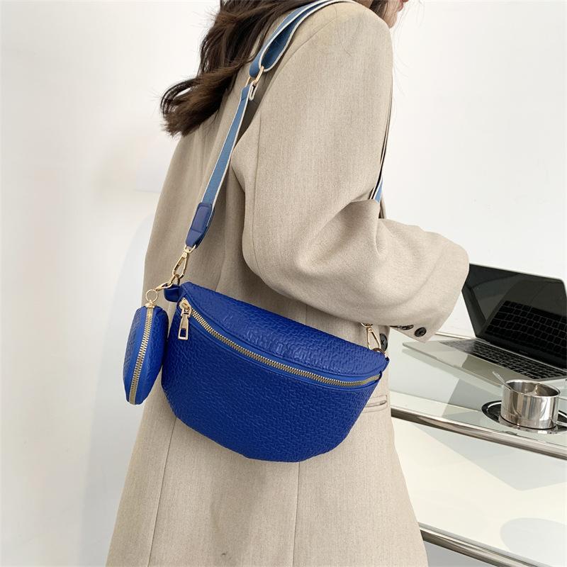 Korean version of women's shell bag new fashion Korean version of simple ins crossbody breast bag girl shoulder slash fanny pack