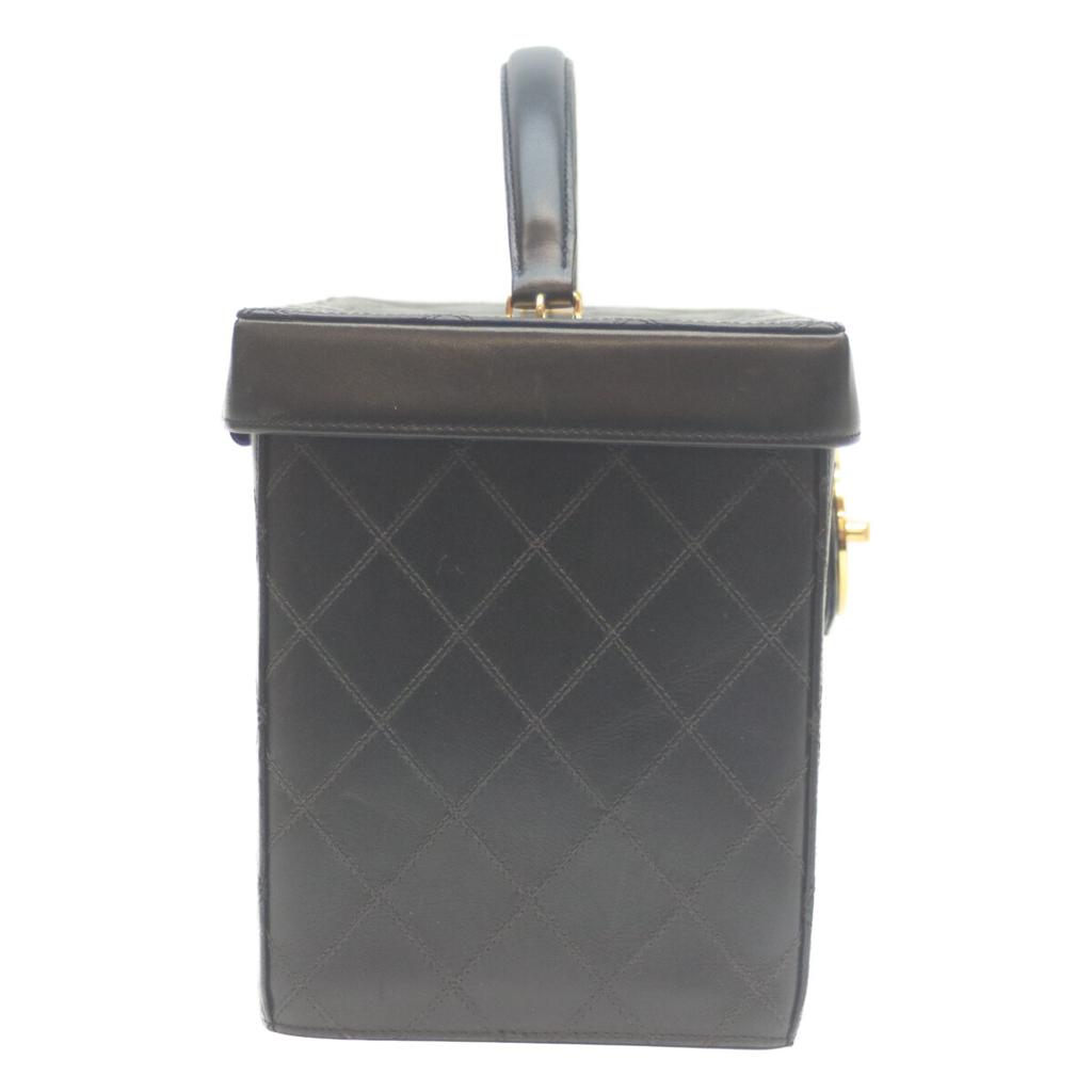 CHANEL No. 5 Black Bicolor Lamb GHardware 2-Way Vanity Shoulder bag blackUsed
