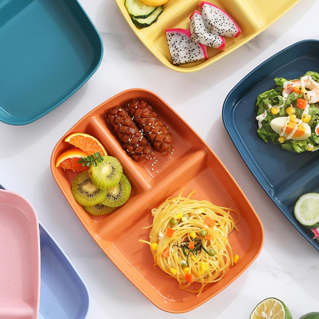 Set of 4 Lunch Plates, Divided Plates, Made of Resin, Lightweight and Shatter-Resistant, Deep Divided Plates, Dishwasher and Microwave Safe (Beige)