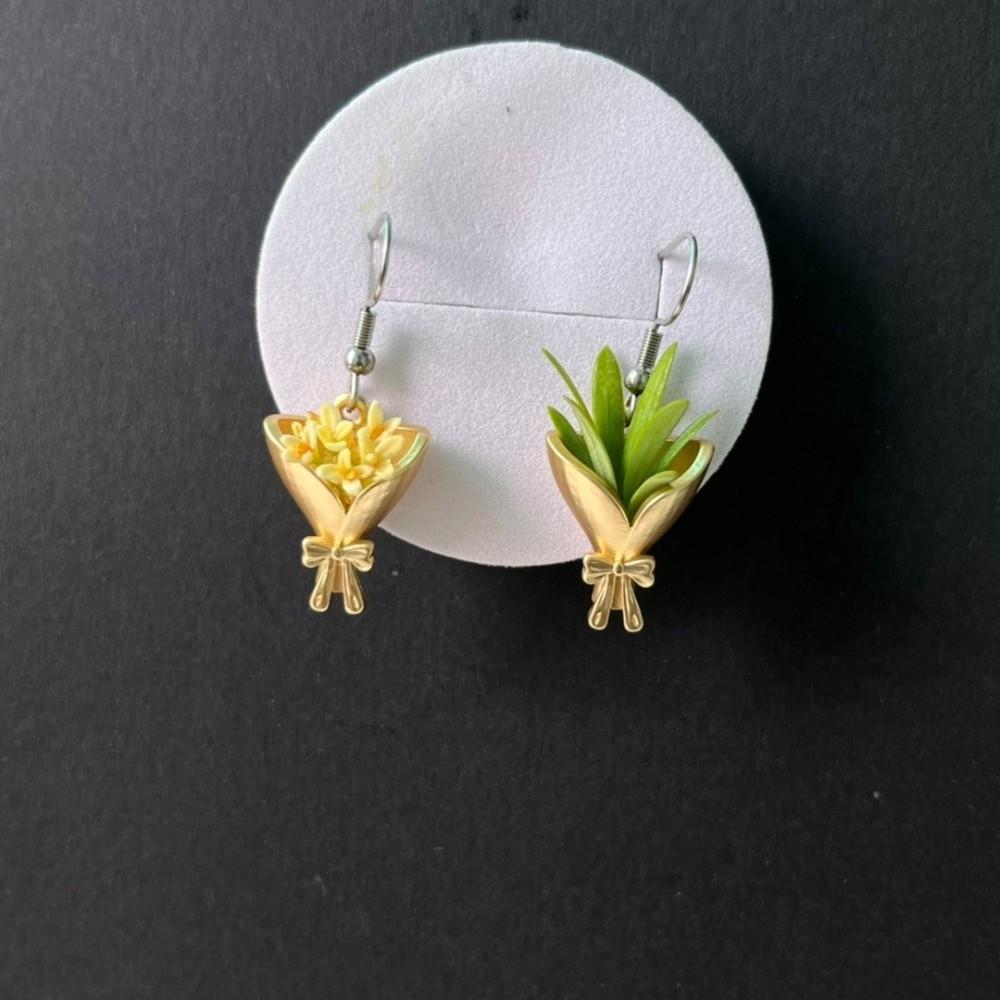 Kreative Vasen-Anhänger-Ohrringe Einfache Schleifen-Ohrringe Leichte Blumen-Einsteck-Ohrringe Hochzeit