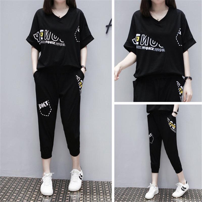 Summer 2024 Korean Style Plus Size Women's Sportswear Set - Short Sleeve Top & Seven-Point Pants