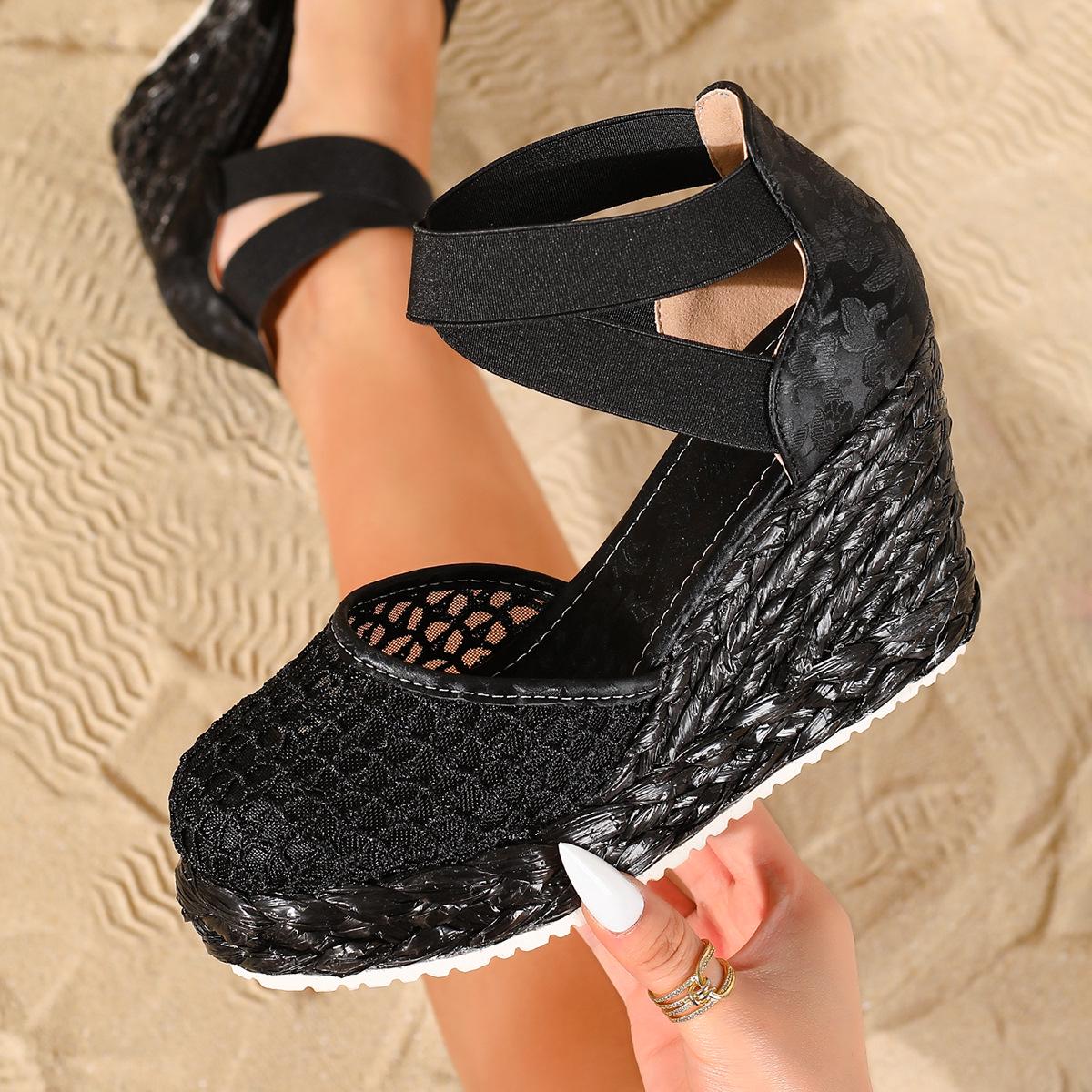2026 Summer European Style Thick-Soled Wedge Straw Sandals 36