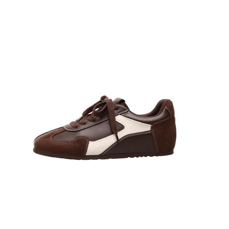 Retro contrasting color splicing flat-bottomed German training shoes women's 2025 new comfortable and lightweight small casual sports Forrest