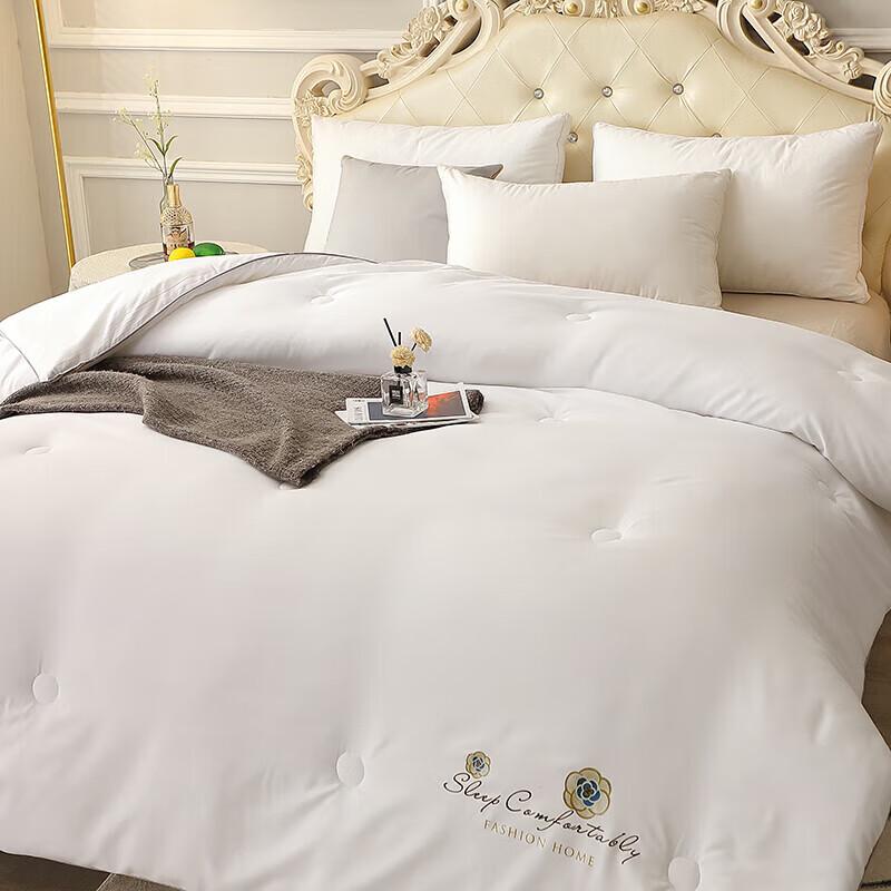 Life Element Soft Warm Fiber Quilt