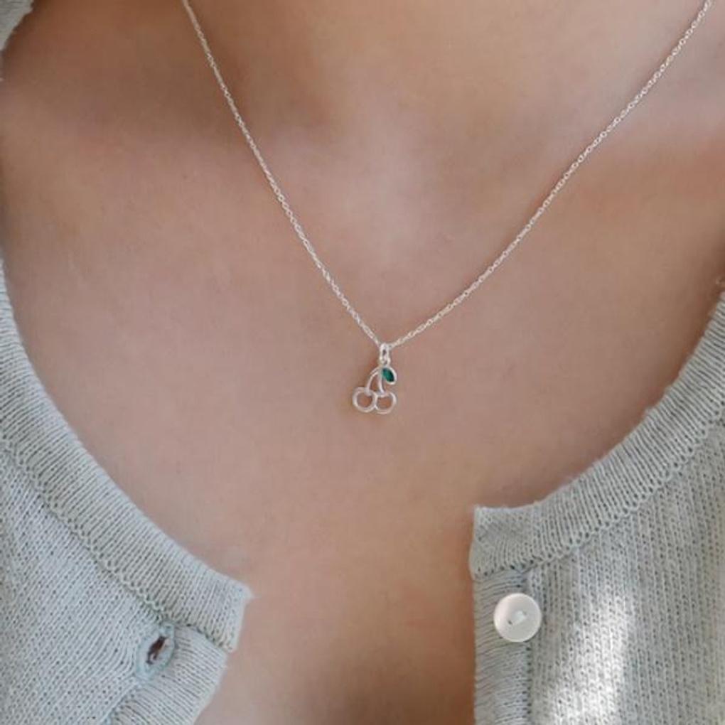 Women's Daily Accessory Sari Cherry Pendant Necklace