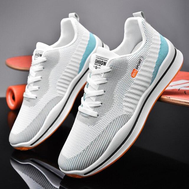 Light Man Running Shoes Fashion Casual Mesh Breathable Sports Shoes Men Sneakers Male Jogging Footwear