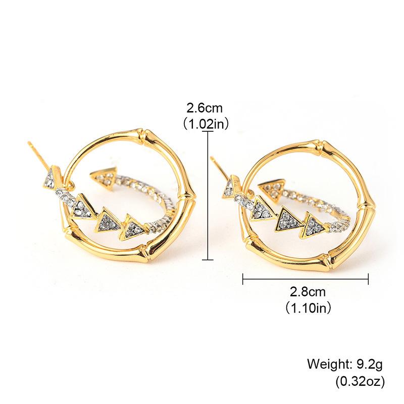 European and American interlocking design stud earrings temperament advanced sense light luxury women s personality simple earrings geometric style
