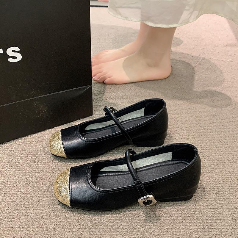 Summer word with retro flat shoes silver soft sole light mouth Mary Jane shoes women's new models