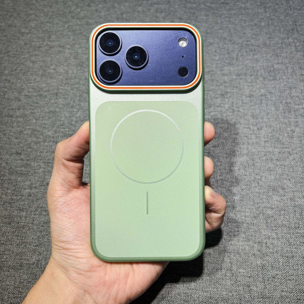 Ultra-Thin Magnetic Case for iPhone 16 Pro Max - Frosted Hard Shell, 15 Solid Colors