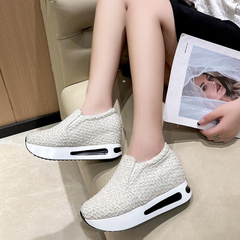Spring and Autumn 2024 Fashion New Women's Sports Shoes Women's Sports Shoes Casual Comfort High Heels Women's Vulcanized Shoes