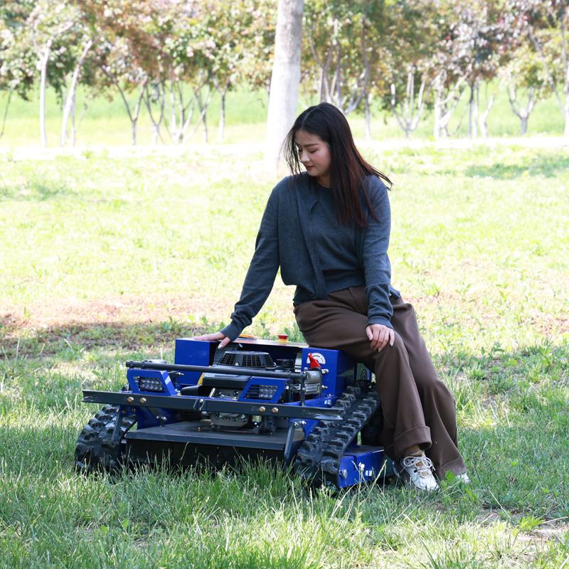 European Spot Multi Working Condition RC Robot Lawn Mower Crawler Mower Support Snow Plow Attachment Rchard Pasture Steep Slope