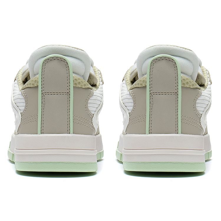 Li Ning We Wo Pro Non-Slip Durable Low-Top Skate Shoes Women Skate Shoes Khaki AECS052-4