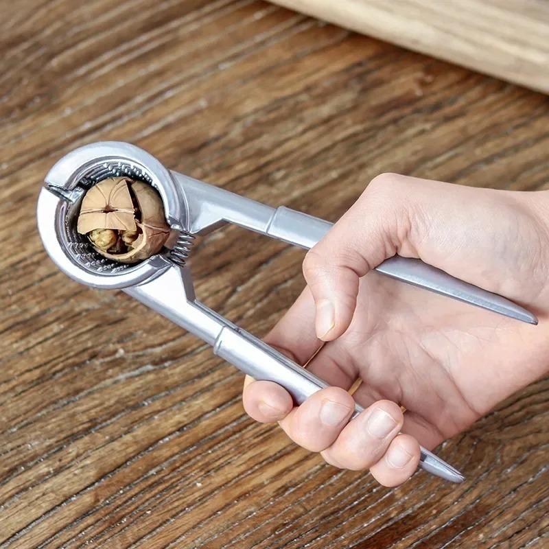 Silver Metal Walnut Clip Multifunctional Household Nutcracker Shelling Tool Non-slip Grip Walnut Chestnut Hazelnut Opener