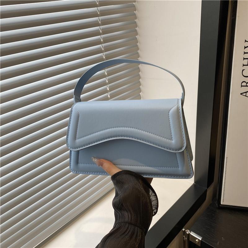 This Year's Popular Bag Women's 2025 Spring New Fashion Simple Shoulder Small Square Bag Casual Commuter Messenger Women's Bag