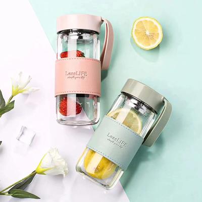 Japanese Style Fashion Glass Bottle 480ml Wtaer Bottle With Tea Infuser Insulation Sleeve High Temperature Drinking Bottles Milk