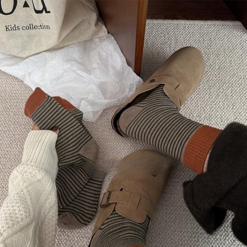 Striped Socks for Women's Autumn and Winter, Paired with Burken Shoes and Socks, Cotton College Windbreakers