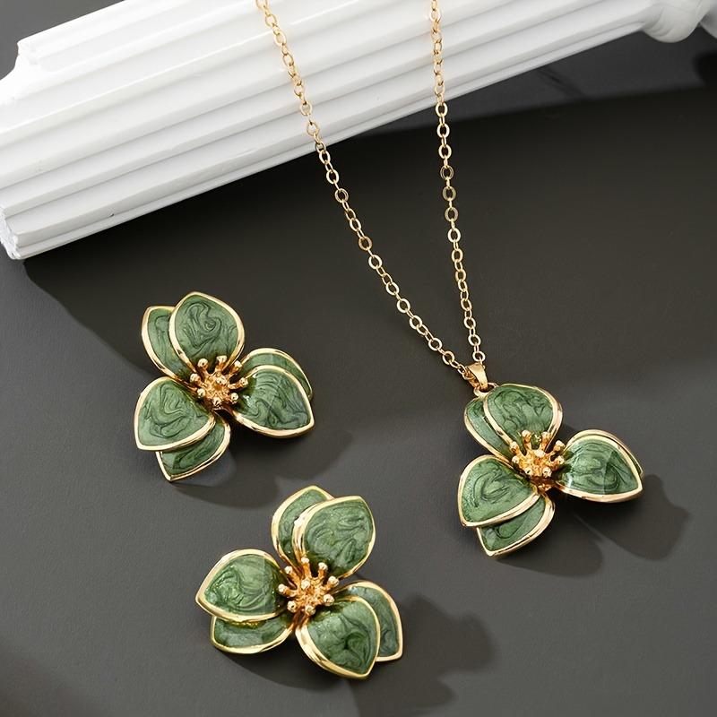 

Women s Jewelry Set Minimalist Flower Pendant Earrings & Necklace Resort Vacation Style Alloy Gold Plated 1pcs