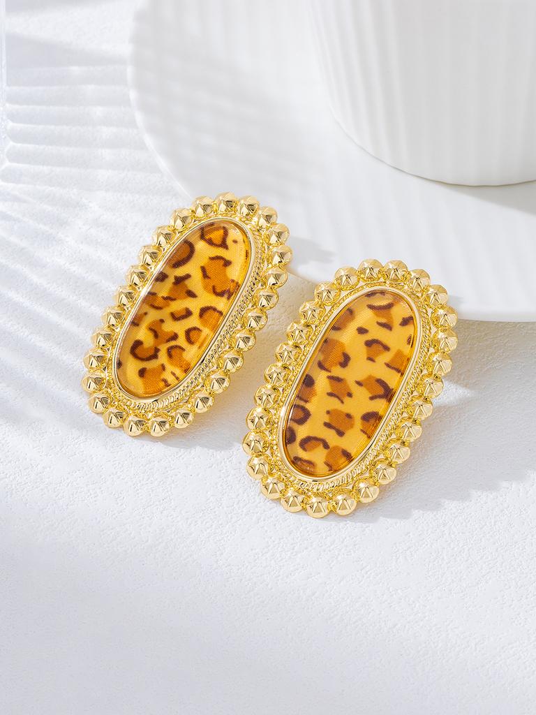Retro Light Luxury Leopard Print Metal Three-Piece Set, Earrings, Rings, Bracelets, Exaggerated Personalized Women'S Jewelry.