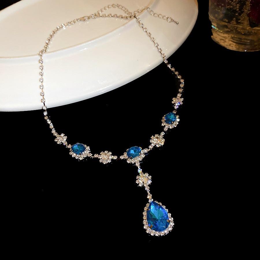 Court style diamond-set oval water drop pendant sweater chain temperament necklace
