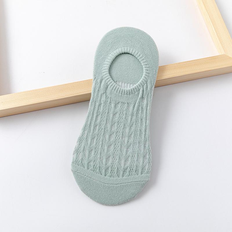 Spring and Summer Thin Invisible Socks for Women, Mesh Breathable Boat Socks That Won't Fall Off, Solid Color Socks