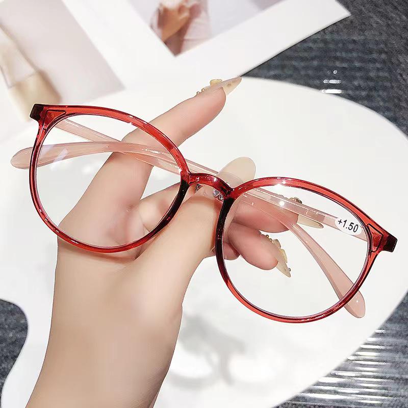 Stylish Ultra-Light HD Reading Glasses for Women: Anti-Blue Light, Anti-Fatigue, Youthful Look, Ideal for Elderly Presbyopia