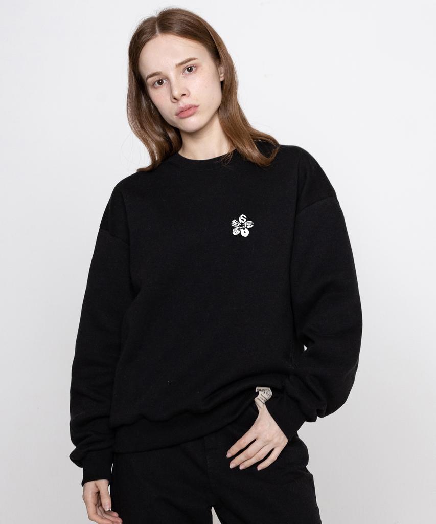 GRAVER [Unisex] Small Life Logo Flower Smile Sweatshirt_Black