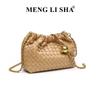 Frühling und Sommer neue Nischen-Design-Ketten-Wolken-Tasche einfache Mode gewebte Tasche vielseitige Einzel-Schulter-Umhängetasche für Damen